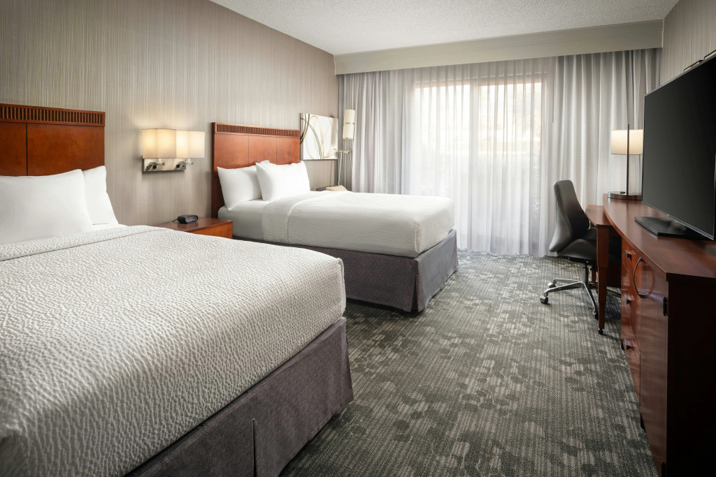 Courtyard by Marriott Phoenix Mesa — 5