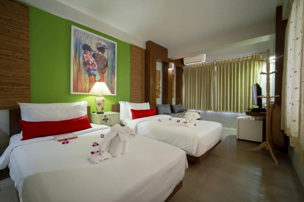 Deluxe Double room (twin beds)