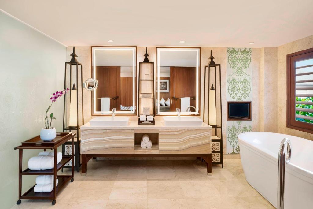 St Regis
