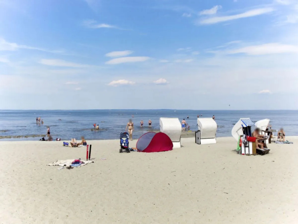 Beach & Waterfront