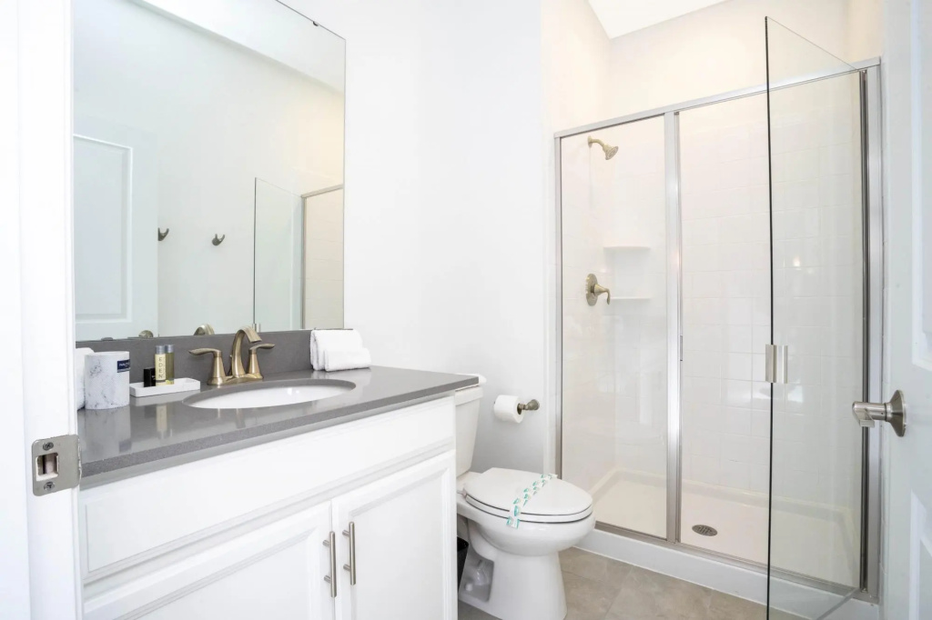 Cozy Townhome Near Disney Parks