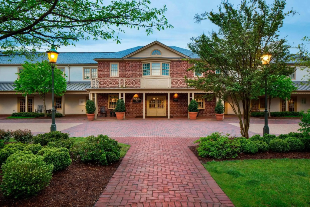Williamsburg Lodge, Autograph Collection - фото 24