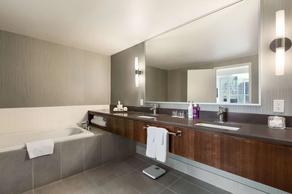 Coast Coal Harbour Vancouver Hotel by APA - Général