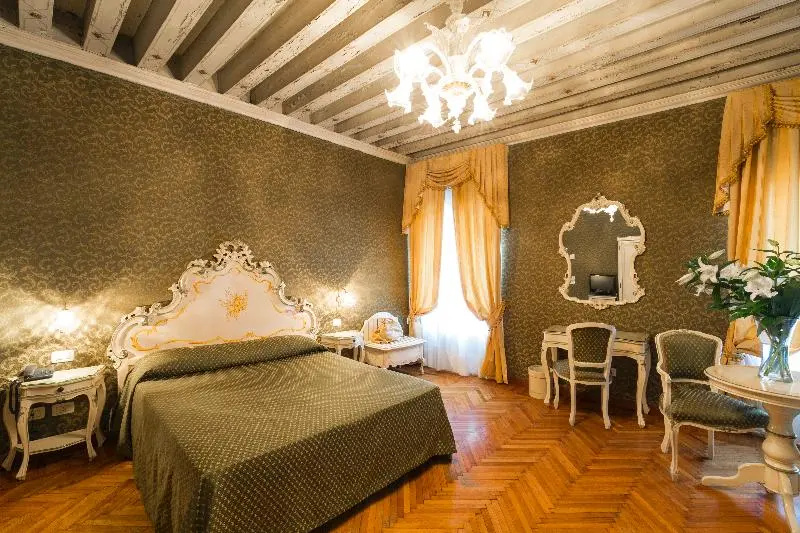 Quadruple Junior Suite