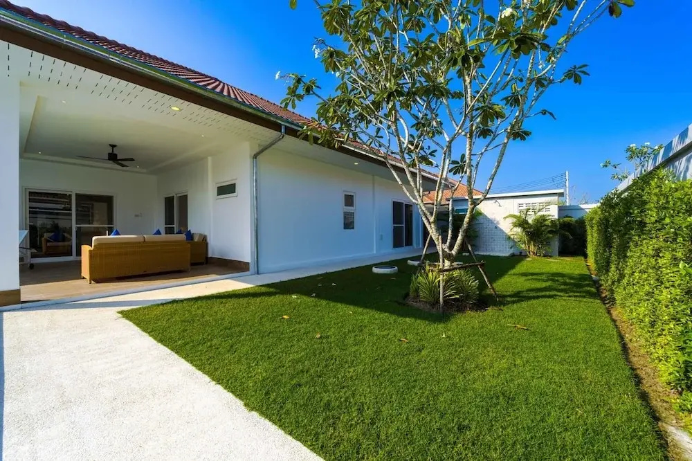 Brand-New Modern 3-Bedroom Villa MB20