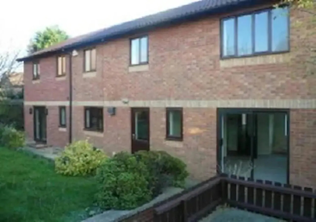 6Bedroom House For Corporate Stays in Walsingham