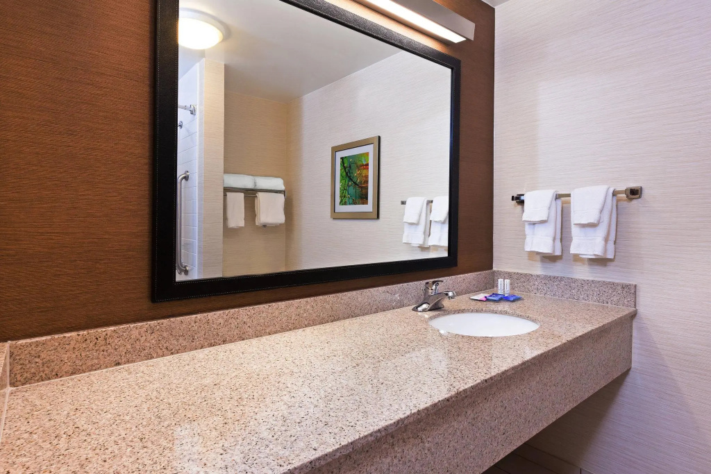 Fairfield Inn & Suites by Marriott Rogers - Chambres