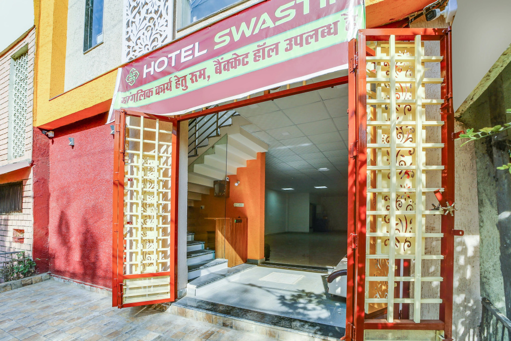 Hotel O Swastik