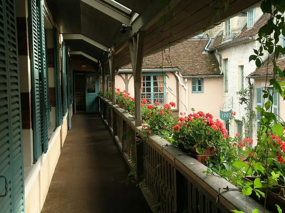 Hôtel de la Poste à Avallon, Bourgogne - Général