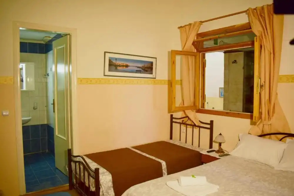 Comfort room