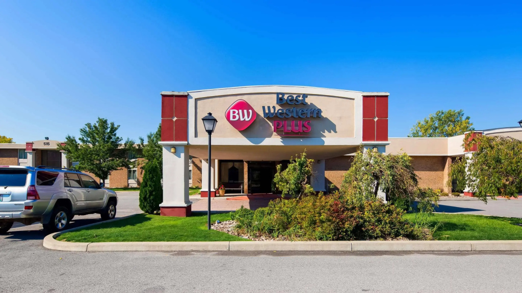 Spark by Hilton Lockport