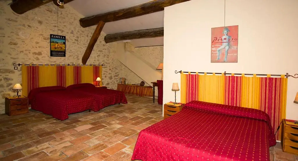 Maison d'Hôtes Lou Geneste - Chambres