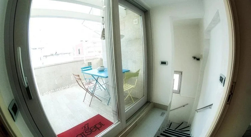 Balcony & Terrace