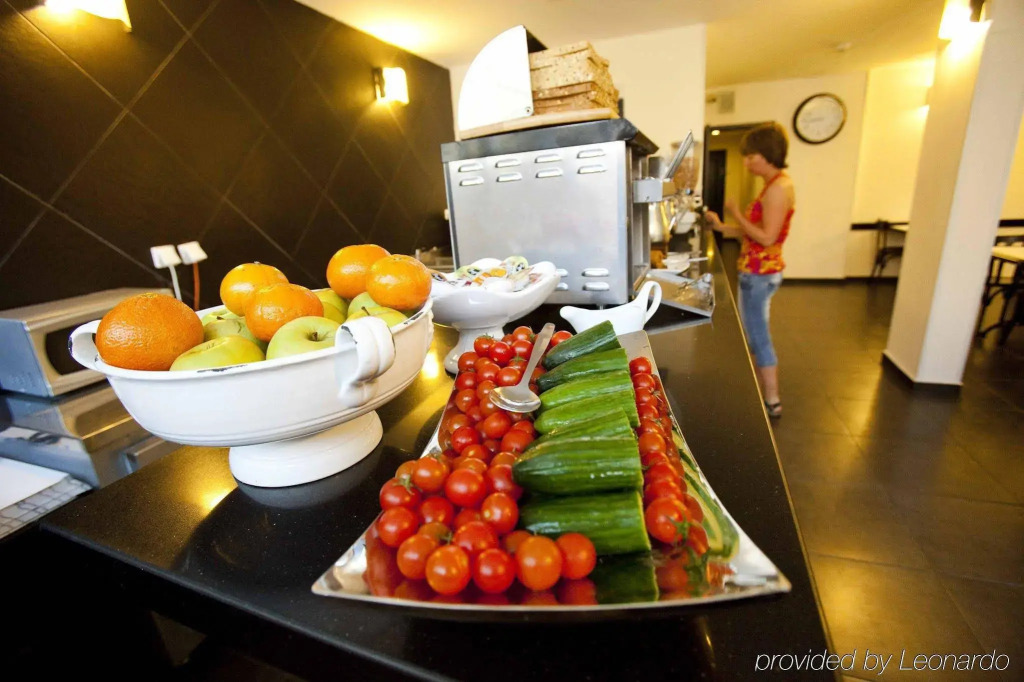 Port Hotel Tel Aviv by null