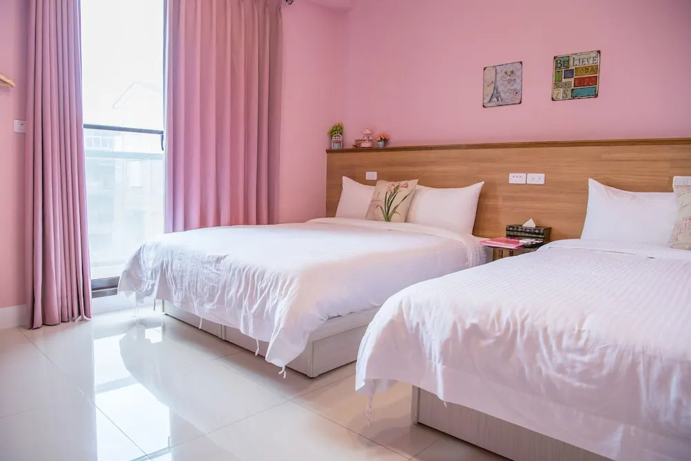 Standard Quadruple room with balcony