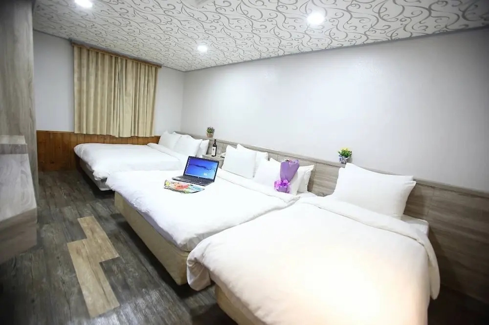 Funhouse Hsinchu - Chambres