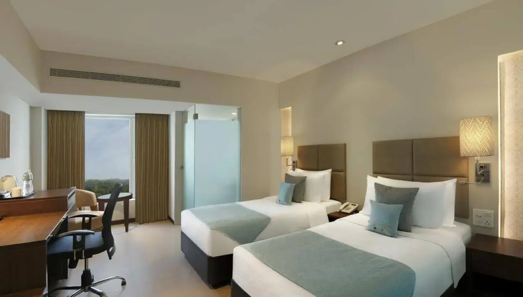 Grand Mercure Vadodara Surya Palace Hotel - фото 46