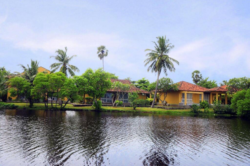 Club Palm Bay