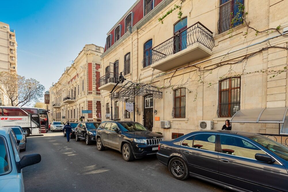 Baku Palace Hotel by null
