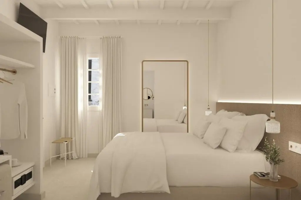 Deluxe Double room (full double bed)