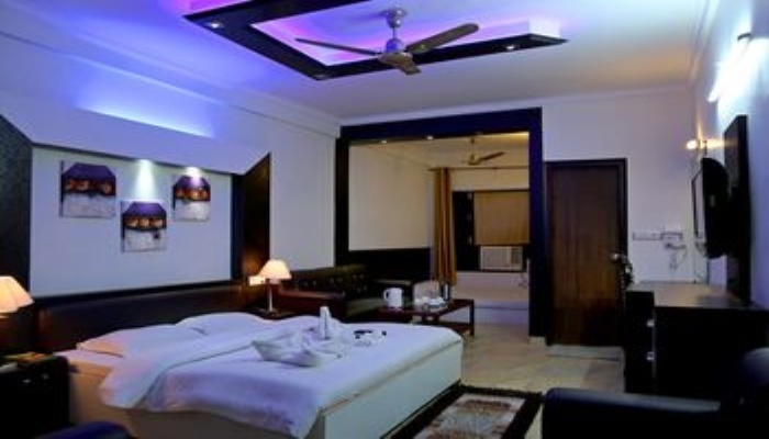 Green by One Hotels