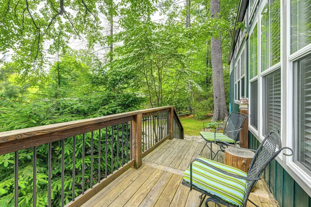 Highlands Vacation Rental - Walk to Main St!