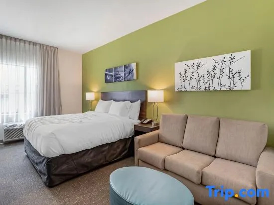 Sleep Inn & Suites