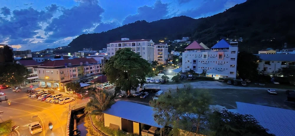 Hotel The Journey Patong New - Chambres