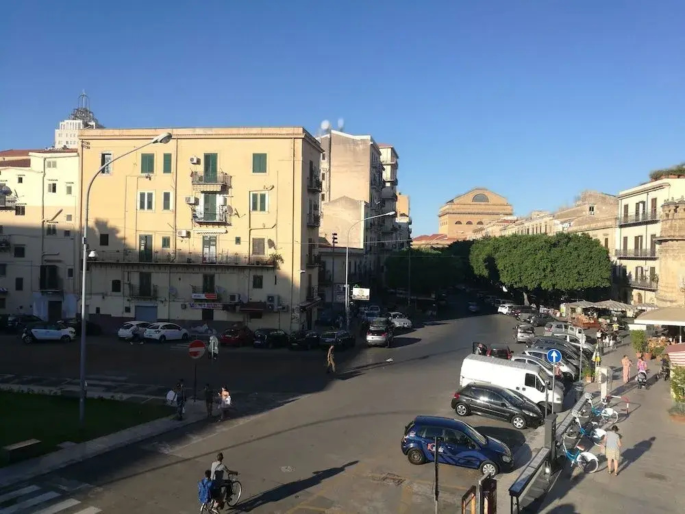 Hotel photo 11