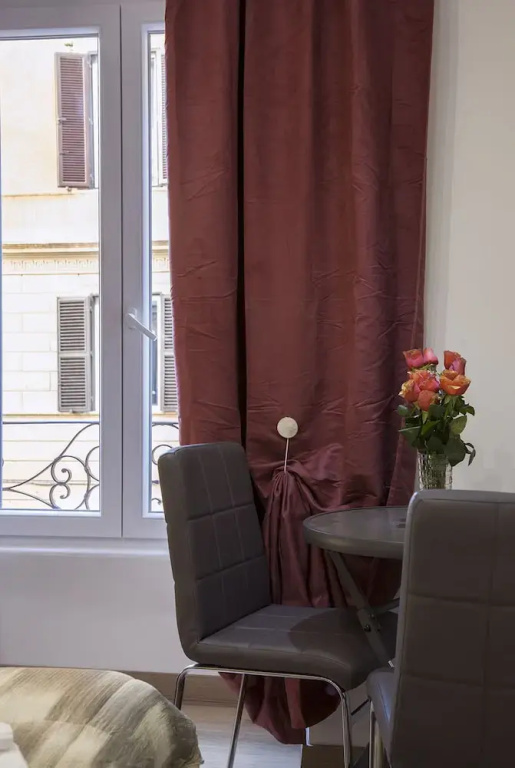 Royal room