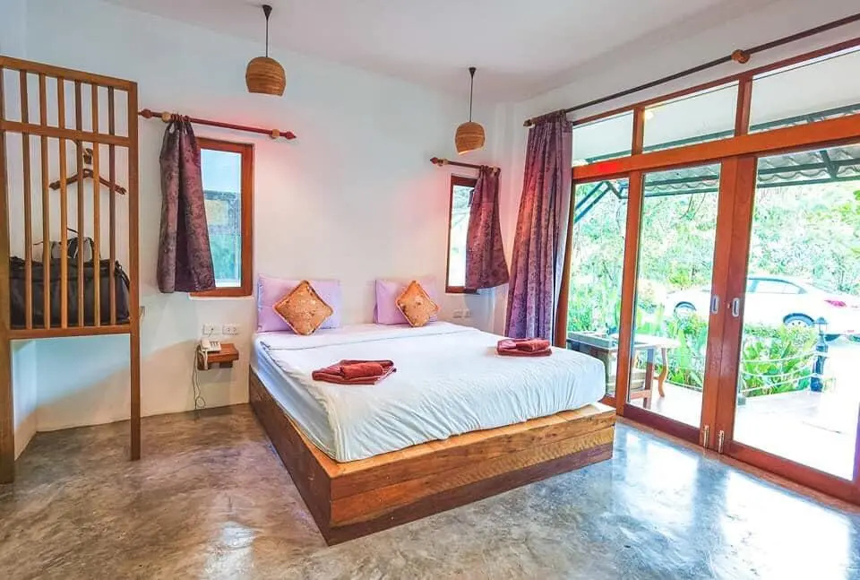 Ruean Thai Nai Bang by Pansak Resort - Chambres