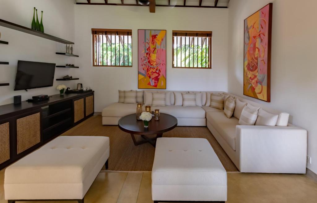 Taru Villas The Long House Taru Villas