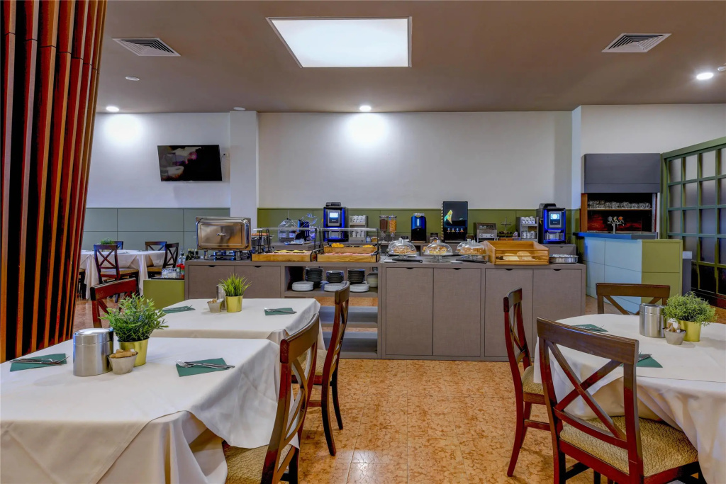Hotel photo 37