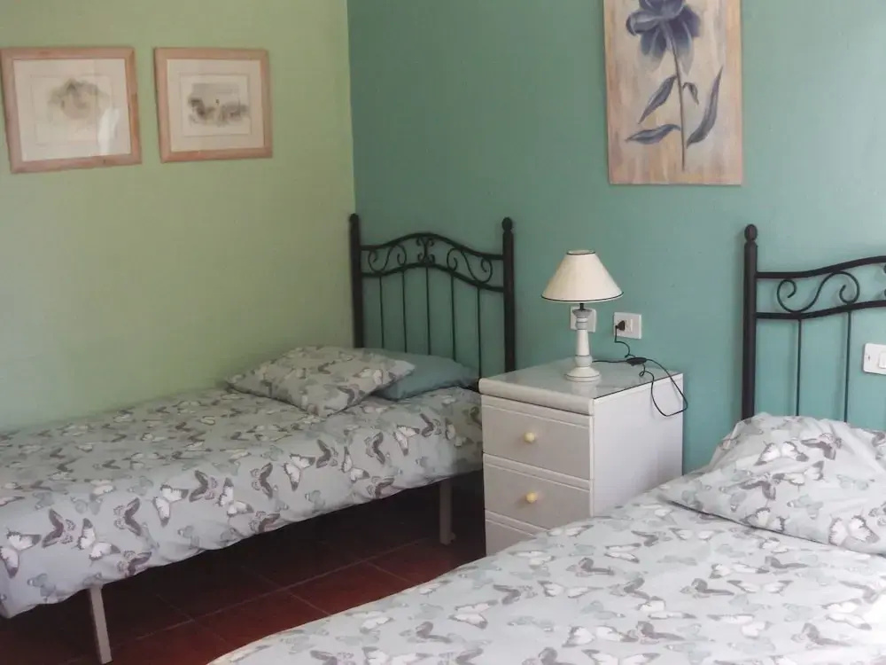 Economy room