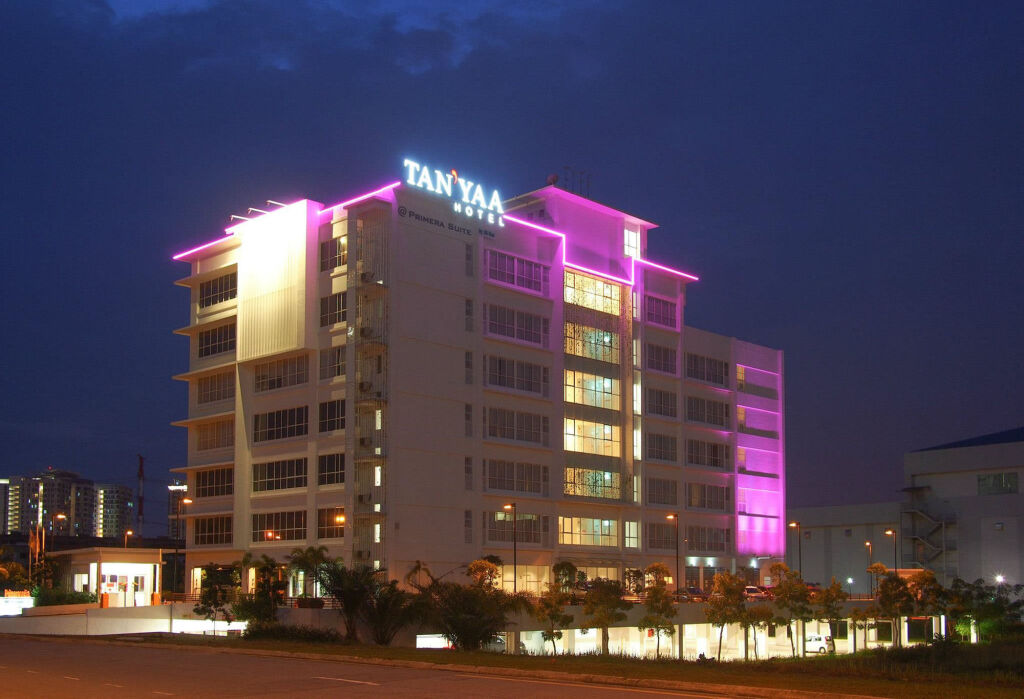 Tan'Yaa Hotel by Ri-Yaz image