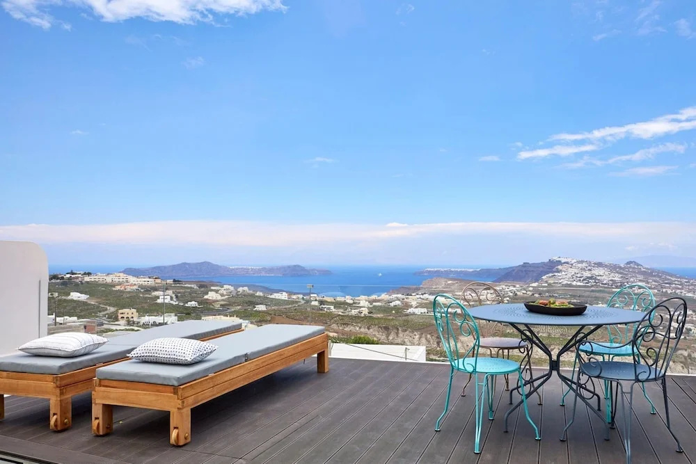 Two Bedroom Villa Outdoor Hot Tub- La Torre