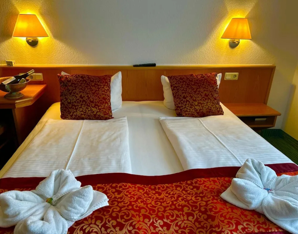 Hotel Domschatz — 5