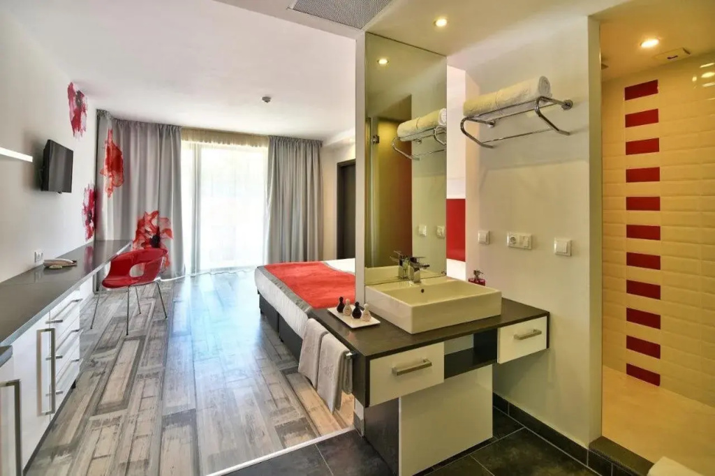 Hotel photo 7