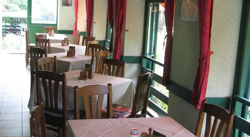 Terasz Vendéglő és Panzió - фото 7