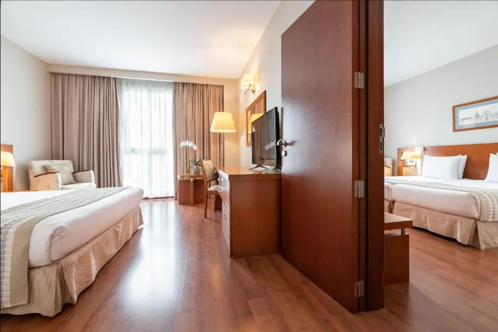 Eurostars San Lazaro - Chambres