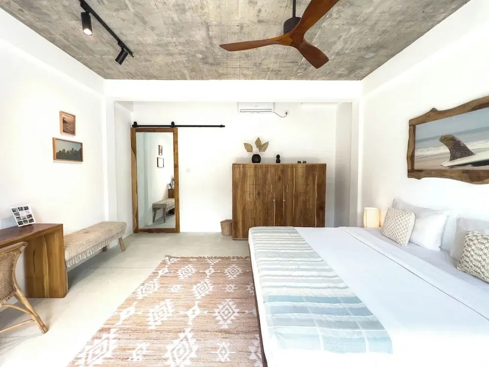 Superior Double room (full double bed)