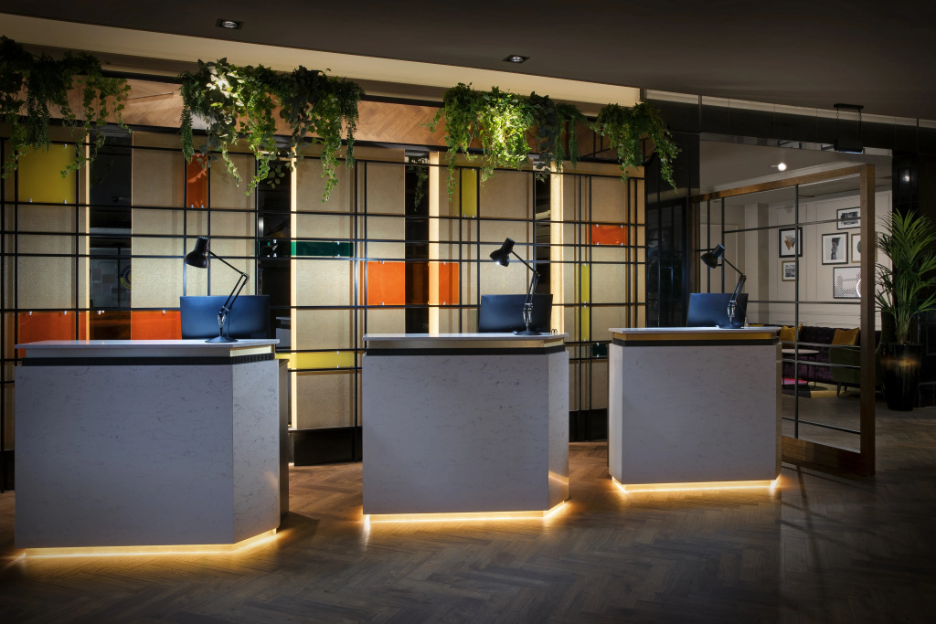 Leonardo Royal Hotel London City - Photo 2