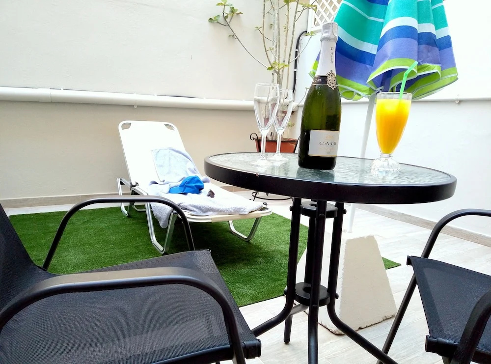 Caravel Apartment Hotel - Chambres