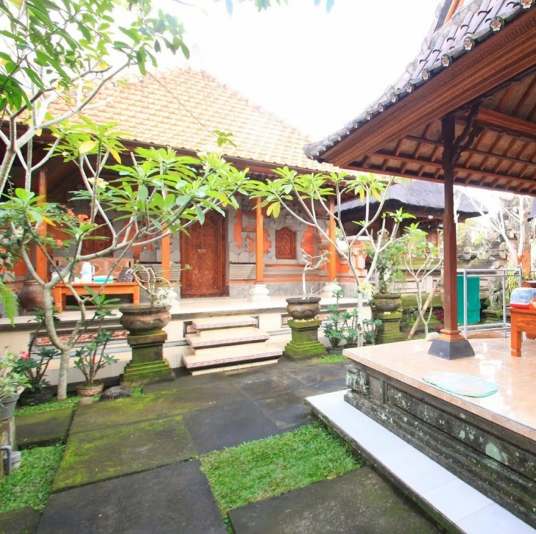 Suparsa's Home Stay