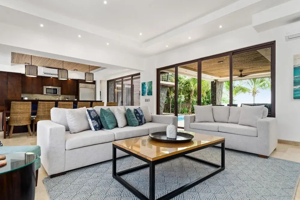 Beachfront Villa - Sunsets and Daily Maid Service - фото 7