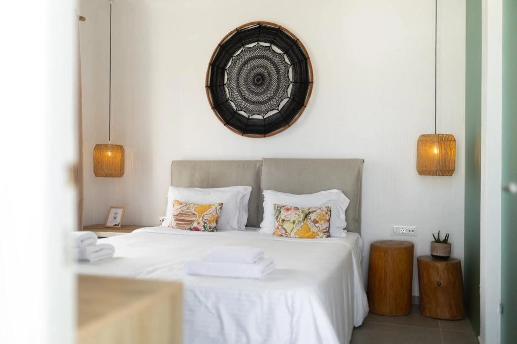 Adonis Hotel Studios & Apartments — 5