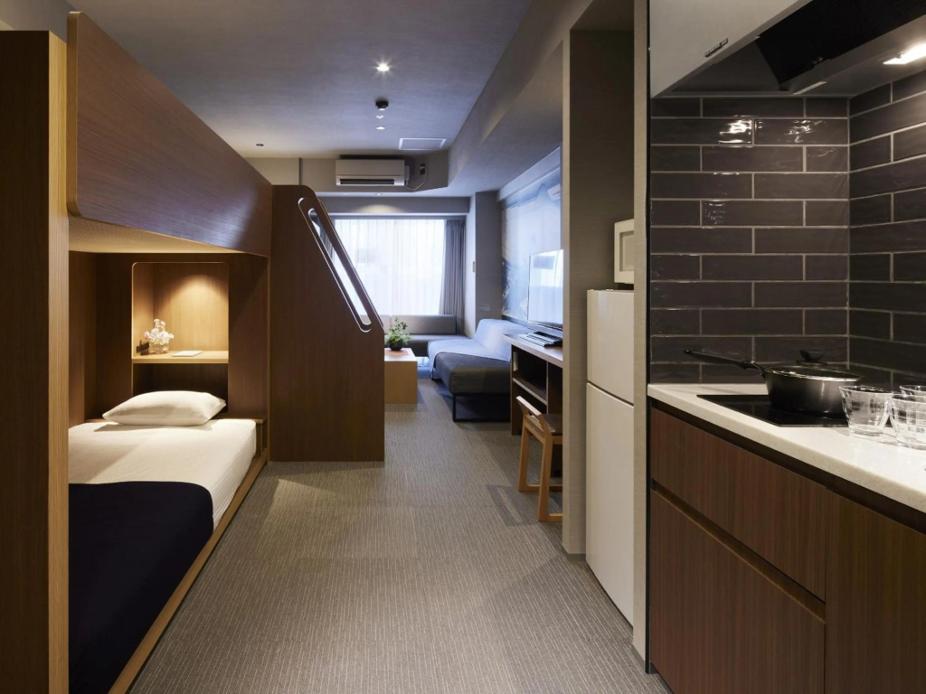 Minn Ueno — фото