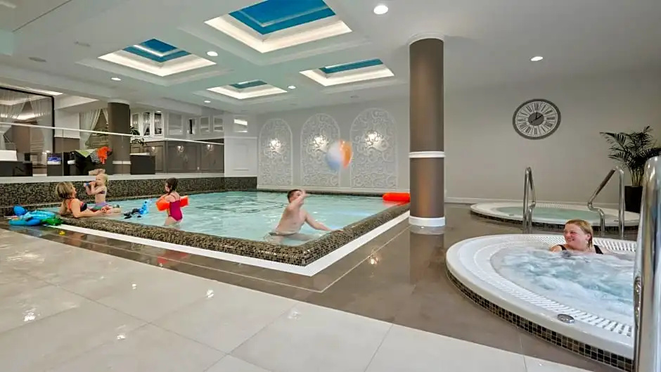 Hotel photo 11