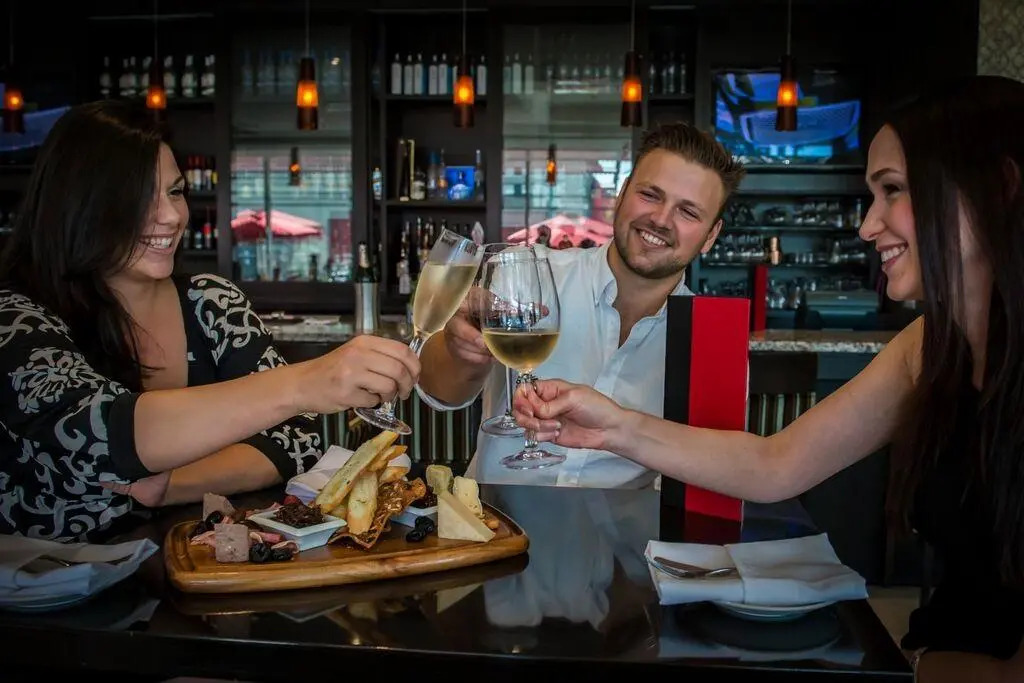 Pinnacle Hotel at the Pier - фото 31