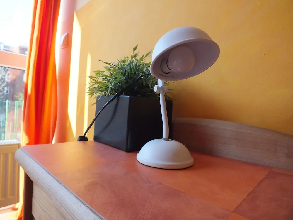 Max Hostel by null
